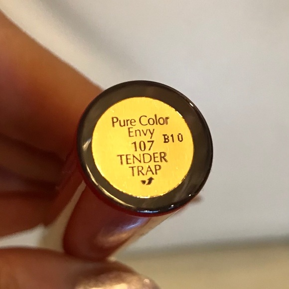 🔥Host Pick🔥 NEW Estée Lauder Pure Color Envy Tender Trap - Picture 5 of 5